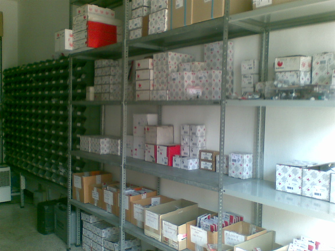 Magazzino ricambi